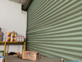 cửa cuốn dắt lá do gặp vật cản quận 12